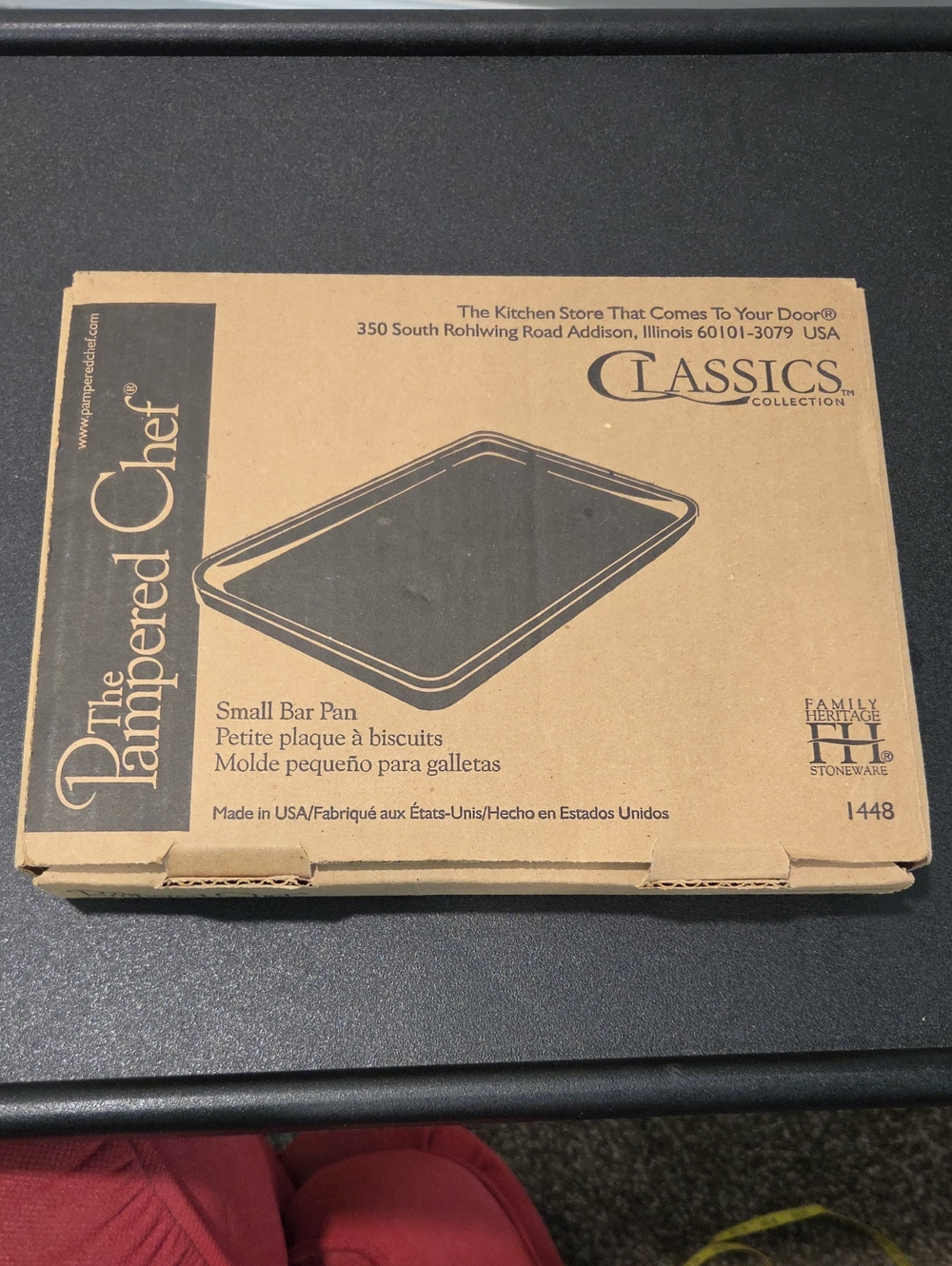 The Pampered Chef Small Bar Pan